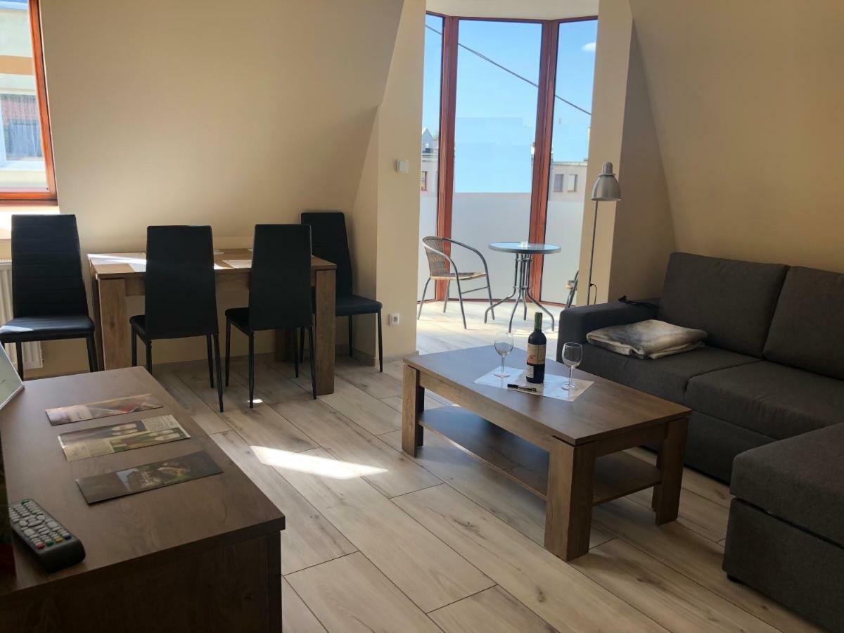 Apartamenty Alicja Dzierżoniów 外观 照片